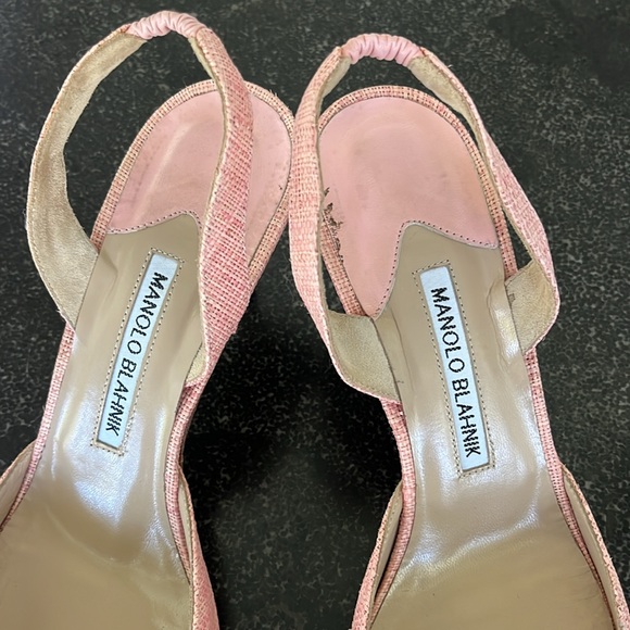 MANOLO BLAHNIK Carolyne Textured tweed Mid-Heel Slingback pink heels 9.5 - Picture 3 of 9